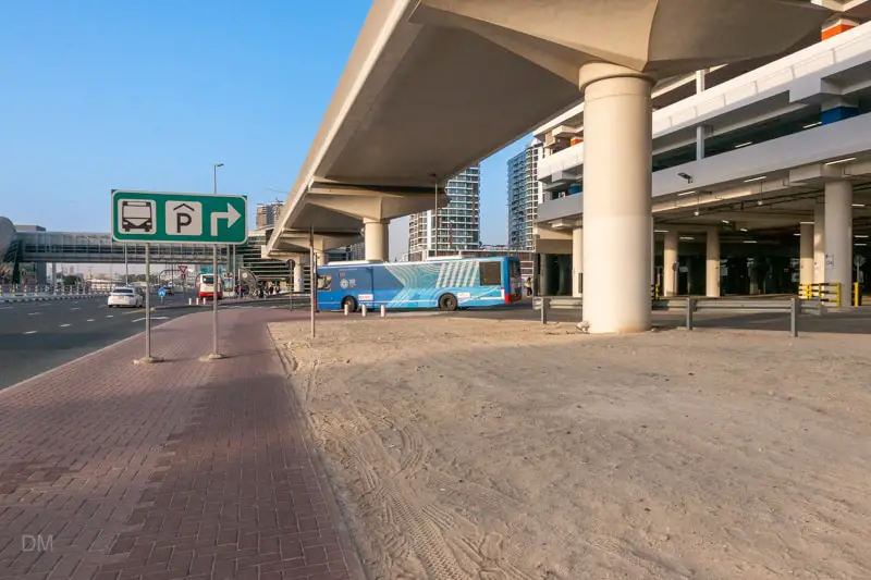 Bus leaving Al Jafiliya Bus Station