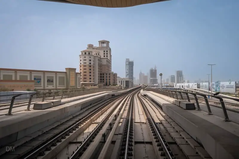 View of the Red Line from Mall of the Emirates Metro Station