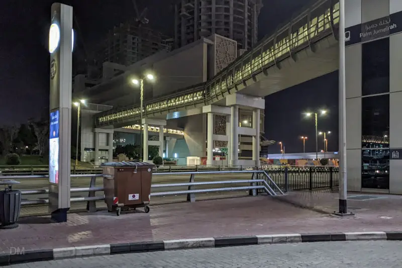 Footbridge linking Palm Jumeirah Tram Station to Palm Gateway Station